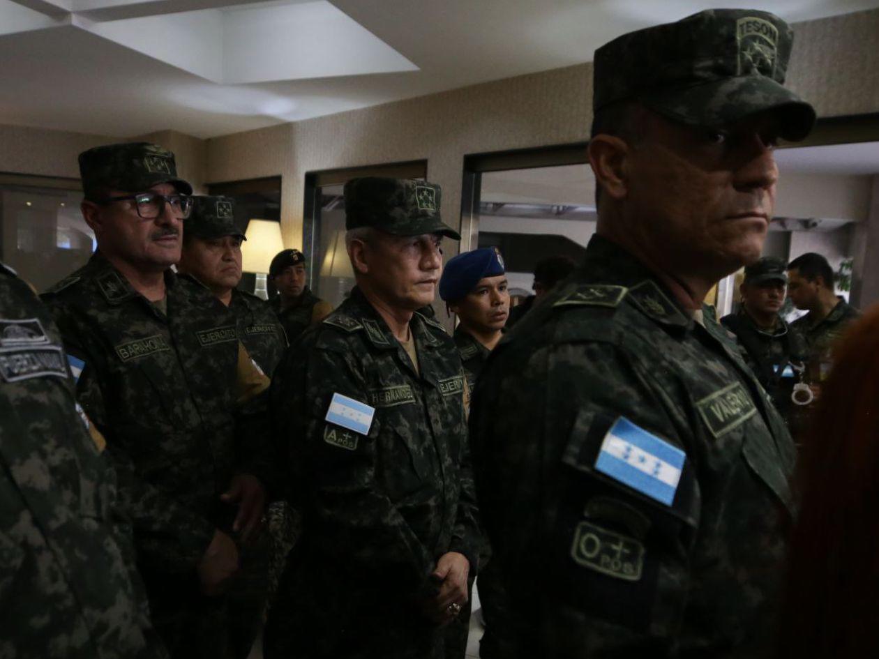 Revelan millonario desembolso a las FFAA para elecciones primarias