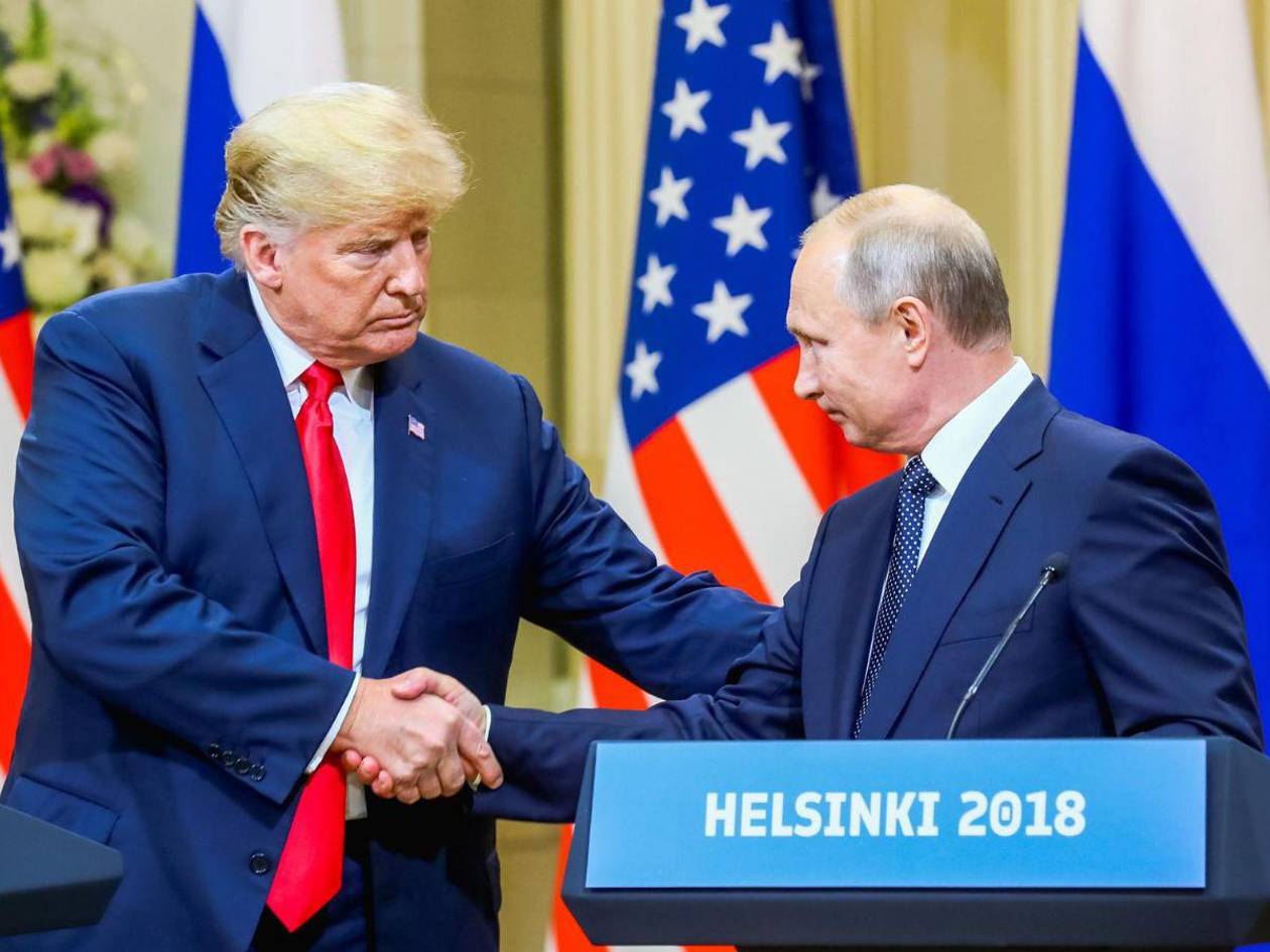 Trump deja en suspenso asistencia de Zelenski a cumbre con Putin en Alaska