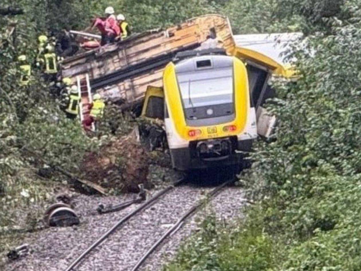 Tres muertos y varios heridos graves en accidente de tren en Alemania
