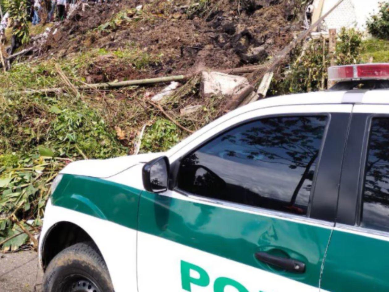 Asesinan a cuatro recolectores de café y dejan sus cuerpos en una carretera