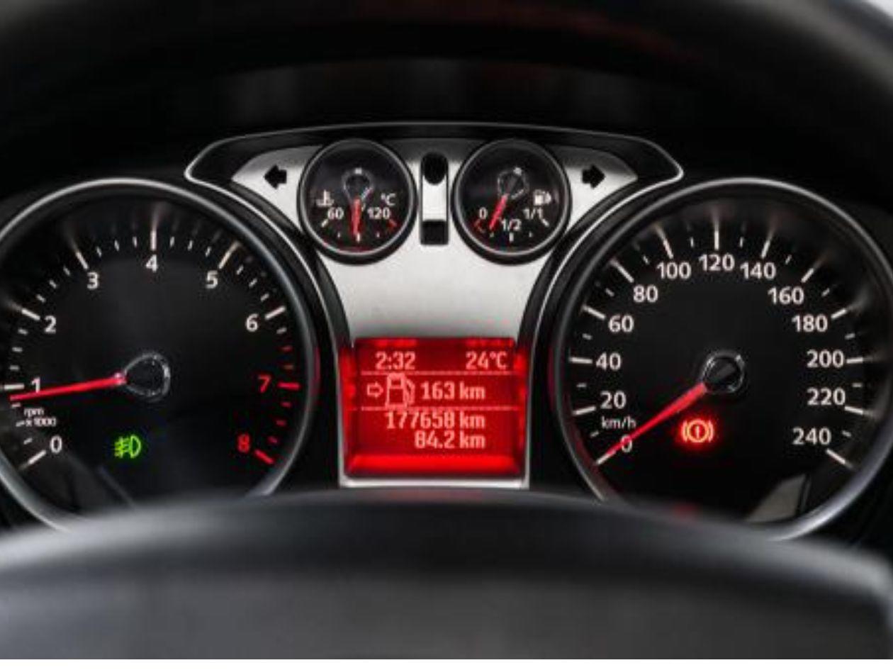 Cuentakilómetros trucado: el fraude silencioso que acecha al comprador de autos usados