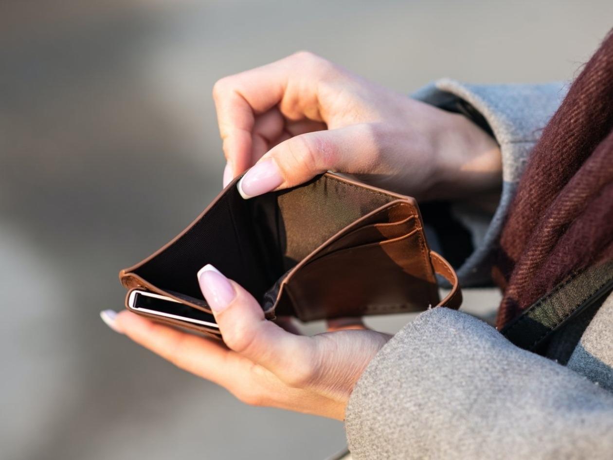 Plan de acción para evitar los gastos hormiga: controle las compras innecesarias