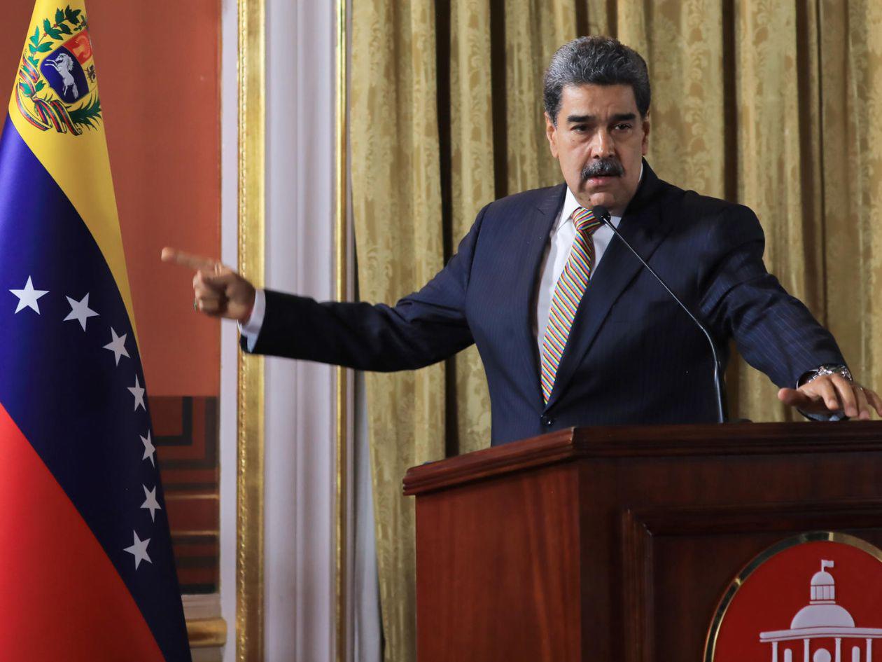 Maduro acusa a EE.UU. de buscar un cambio de régimen de manera terrorista