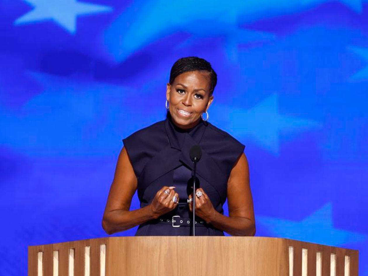Michelle Obama lanza un nuevo podcast con su hermano Craig Robinson