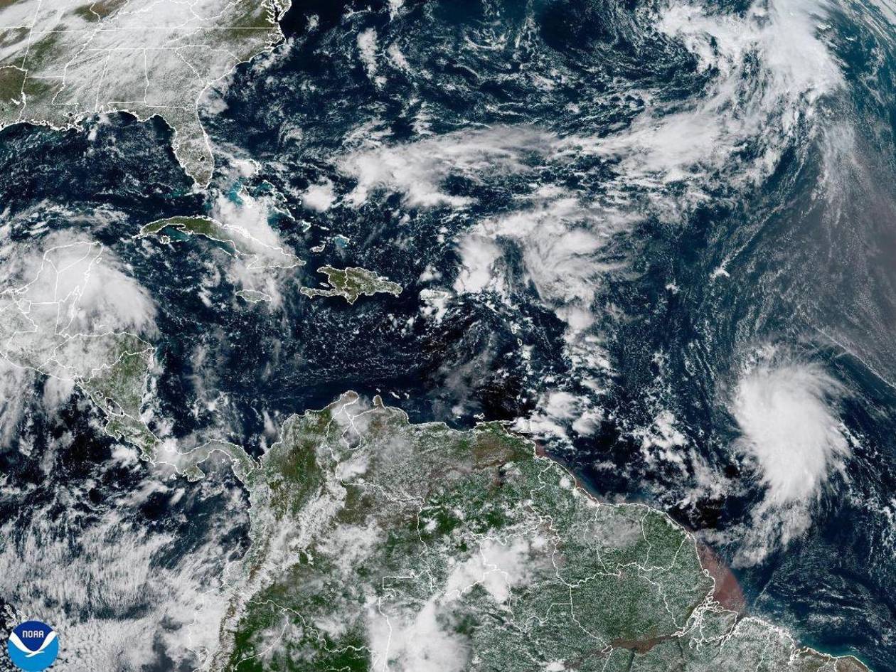 Jerry se fortalece y puede convertirse en huracán el fin de semana