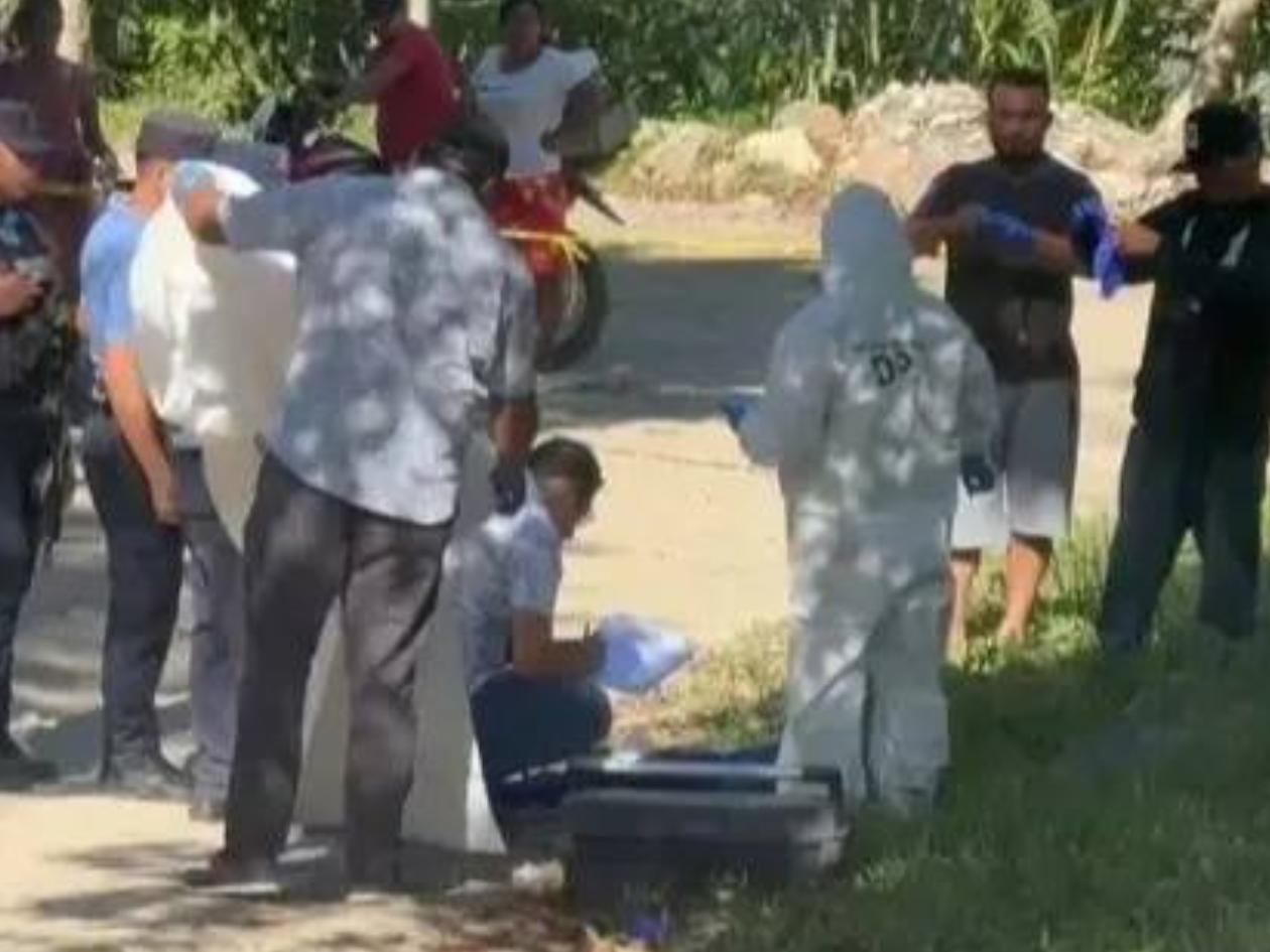 Mujer es asesinada con una piedra en carretera hacia Tela