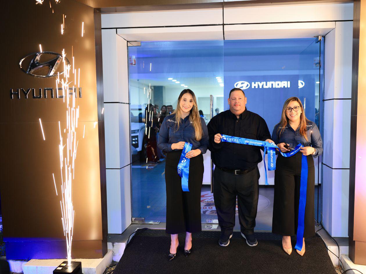 Excel y Hyundai transforman su sucursal en un espacio renovado para todos sus clientes