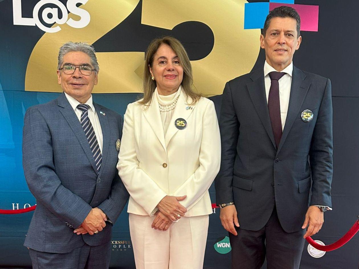 Diplomáticos hondureños entre las 25 figuras más influyentes de México en 2025