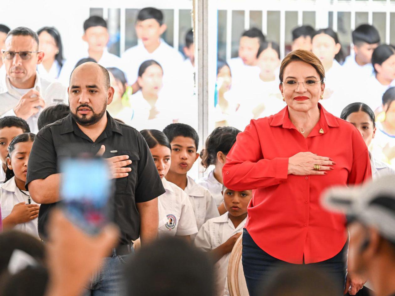 Educación aclara que no será obligatoria la lectura del libro “Golpe 28-J” en escuelas