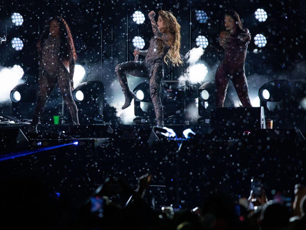 Shakira, Camilo y Cardi B se unen por África y el Amazonas