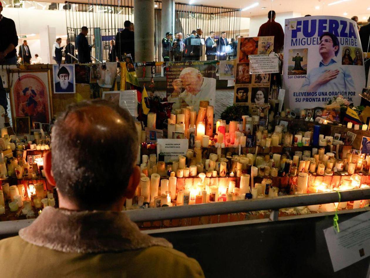 El senador colombiano Uribe Turbay será sometido a un nuevo procedimiento