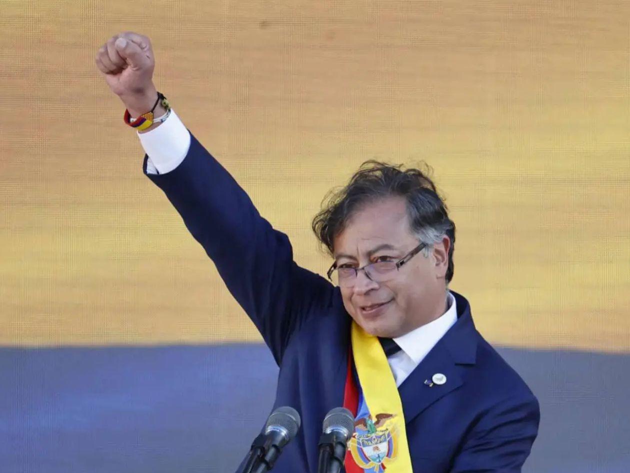 Gustavo Petro reacciona a indulto de JOH: Es desmoralizante