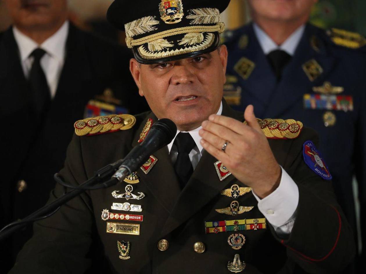 Fuerzas Armadas de Venezuela advierten que  lucharán si EEUU pone un pie en su territorio