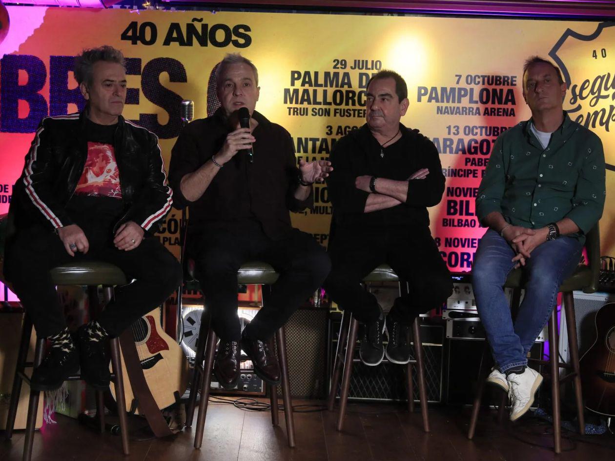 Hombres G anuncia un documental y una gira por Latinoamérica