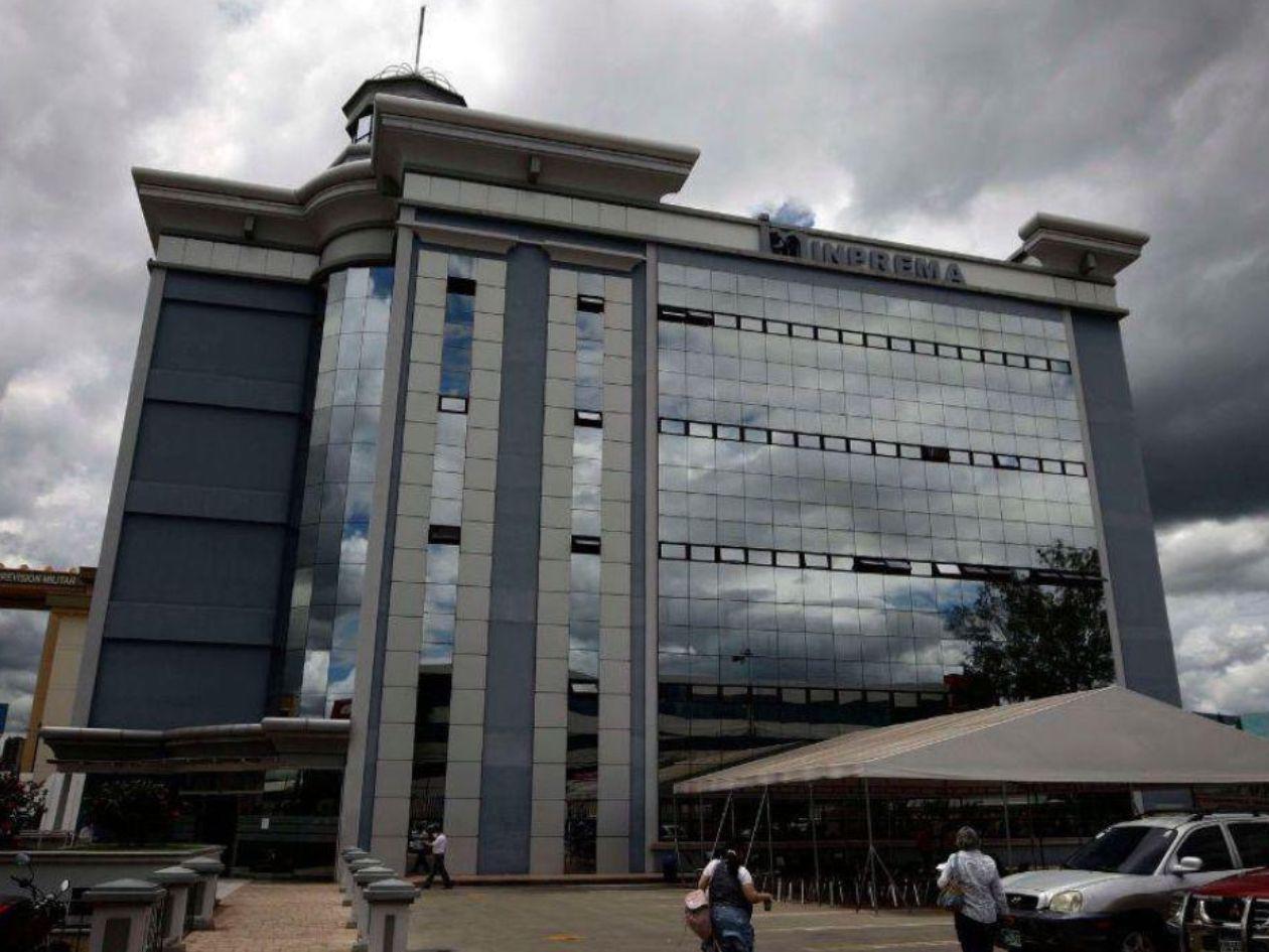 Ley del Inprema sin aprobar: más de 500 maestros murieron  esperando las reformas