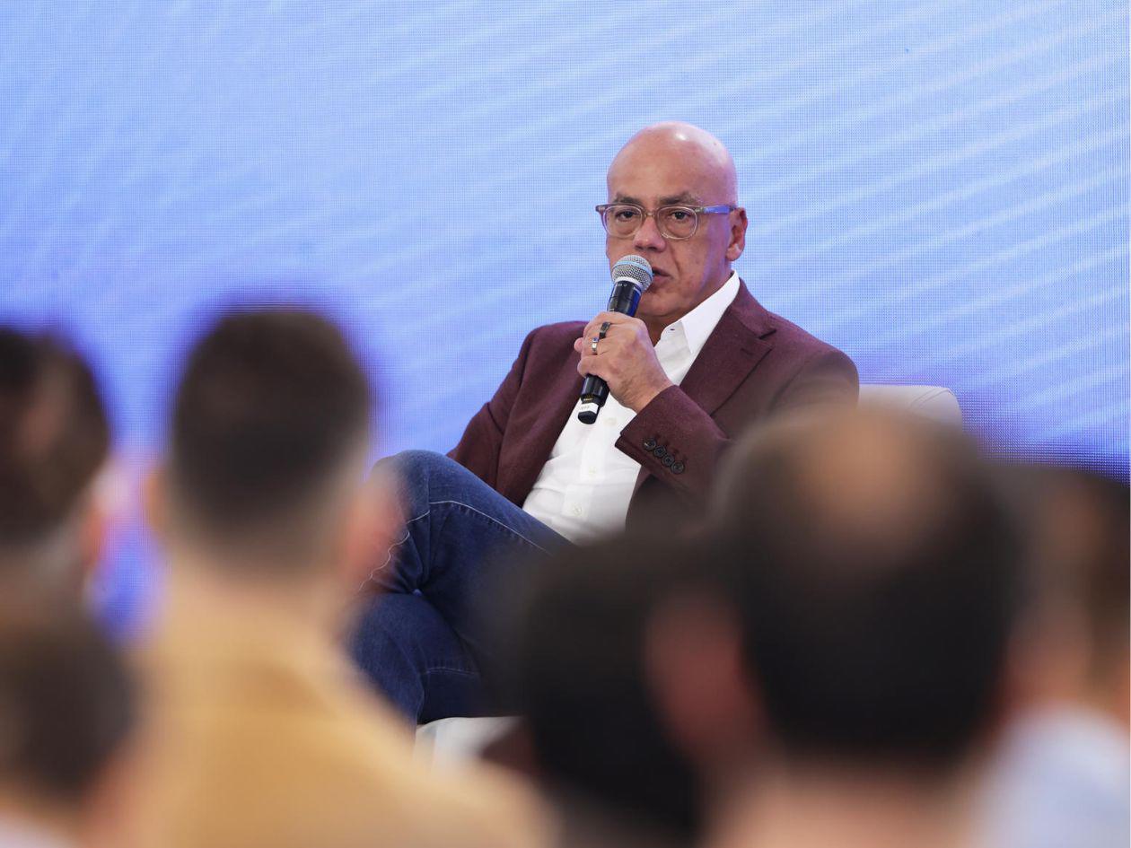 Venezuela asegura que el plan de atacar embajada de EEUU buscaba crear un motivo de guerra