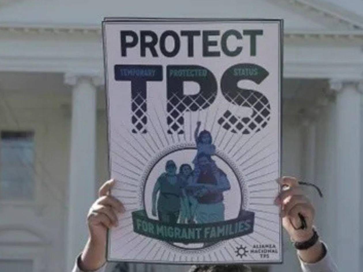 Corte impide a Trump revocar el TPS para afganos