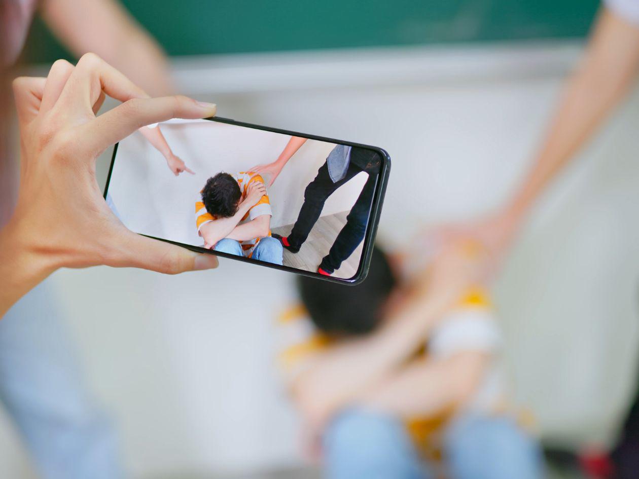 A nivel mundial, un tercio de los niños y adolescentes han sido víctimas de ciberacoso, señala Unicef reportando más del 33% de jóvenes afectados en 30 países.