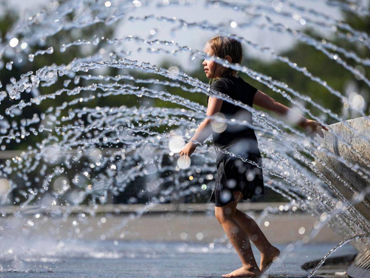 Una ola de calor extremo golpea a EEUU en medio de una emergencia eléctrica