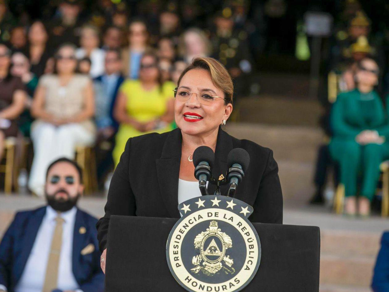 Xiomara Castro y FFAA conmemoran el natalicio de Morazán y el Día del Soldado hondureño