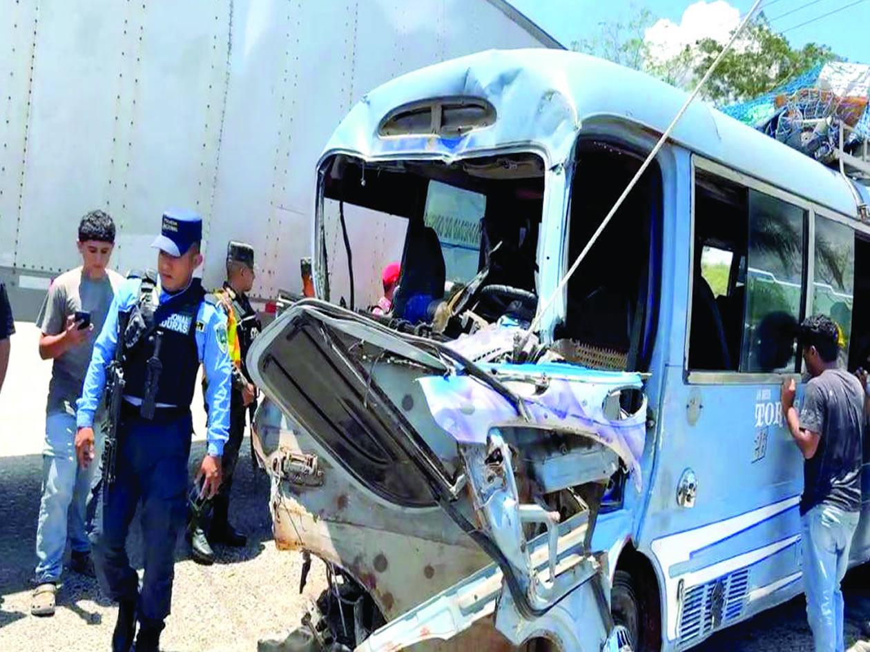 “Yo salí disparado por el vidrio delantero y pegué contra el pavimento”