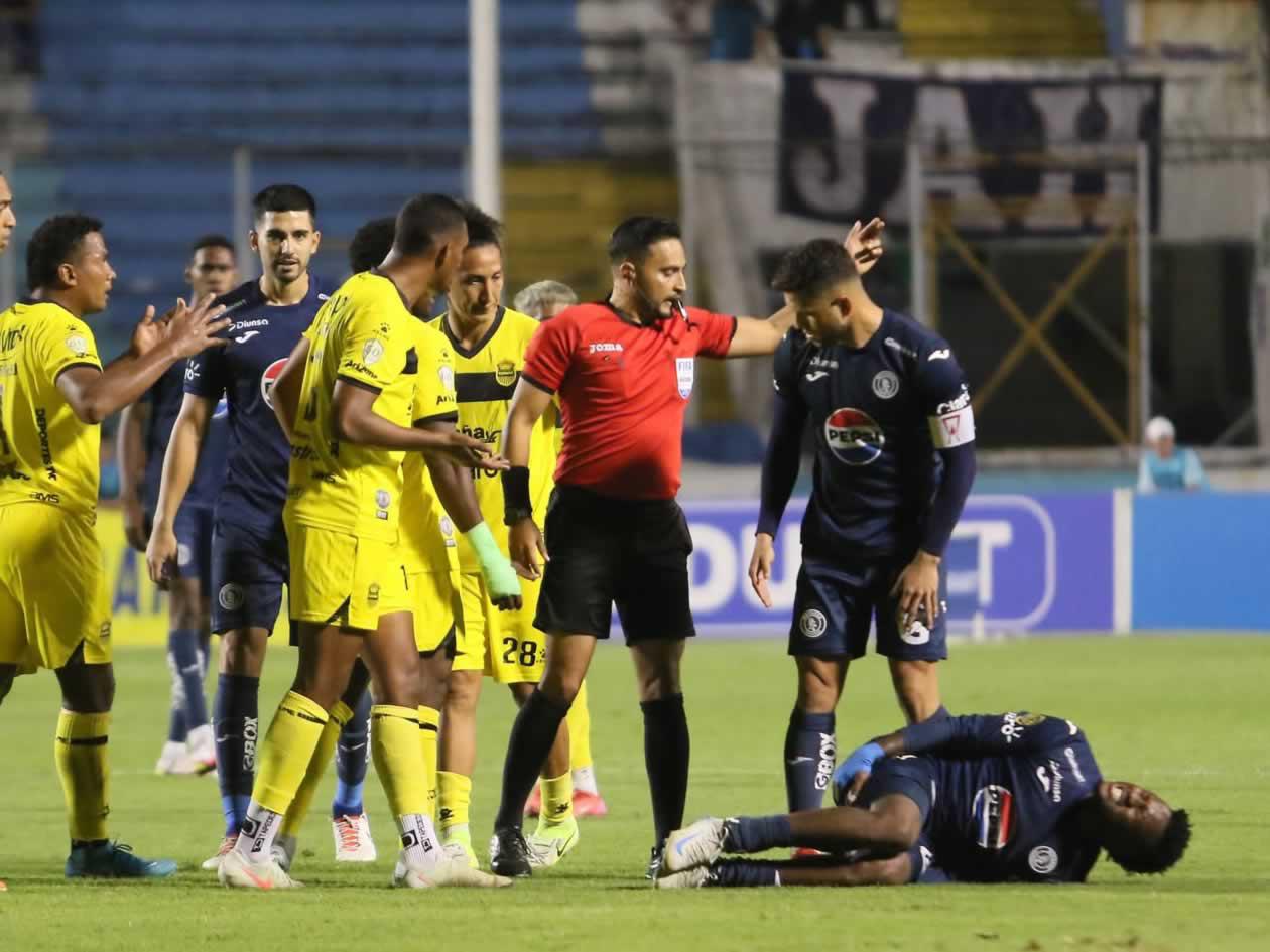 Definidos los árbitros para las semifinales de vuelta de Liga Nacional de Honduras