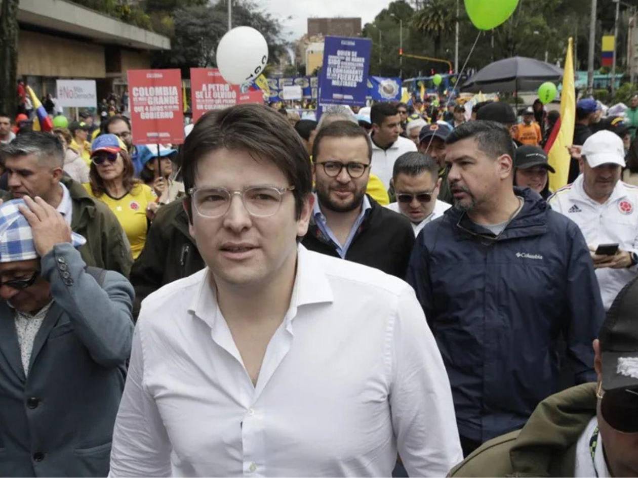 Uribe Turbay experimenta mejoría y se reduce su estado crítico