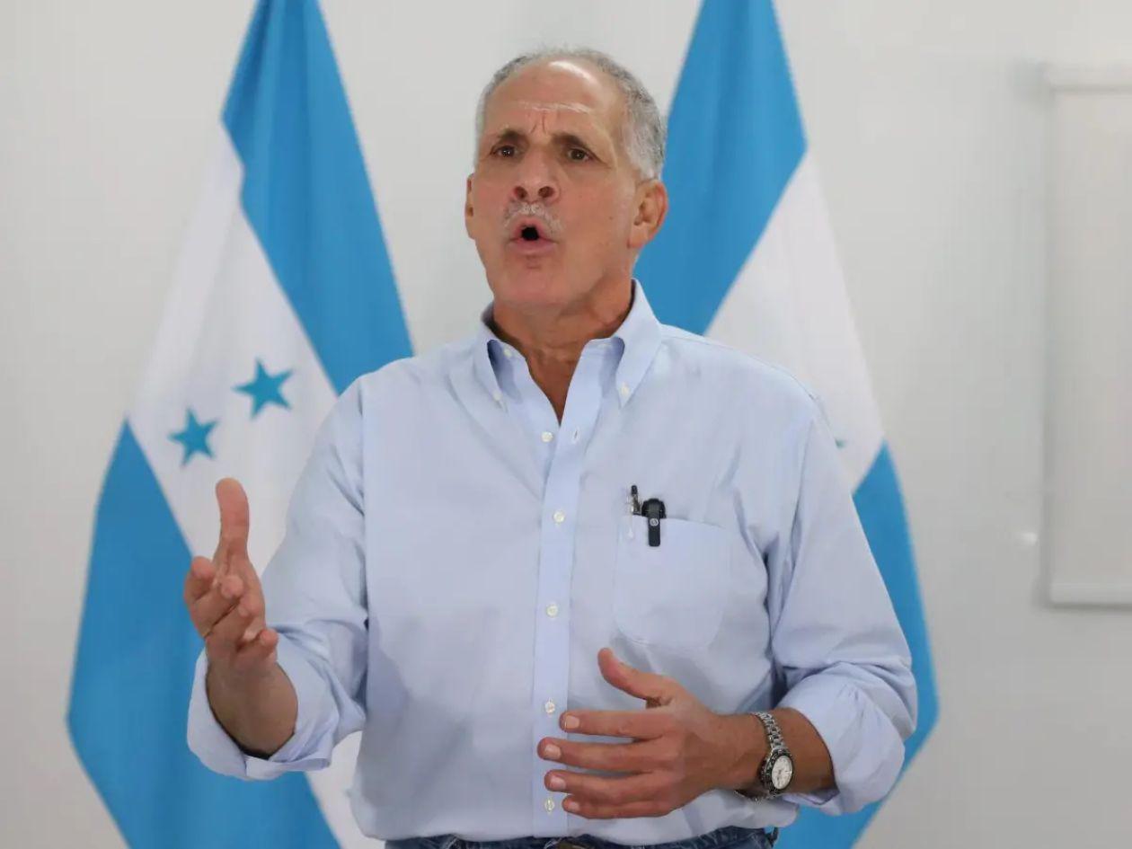 Video de JOH felicitando a Nasry Asfura por ventaja electoral está hecho con IA