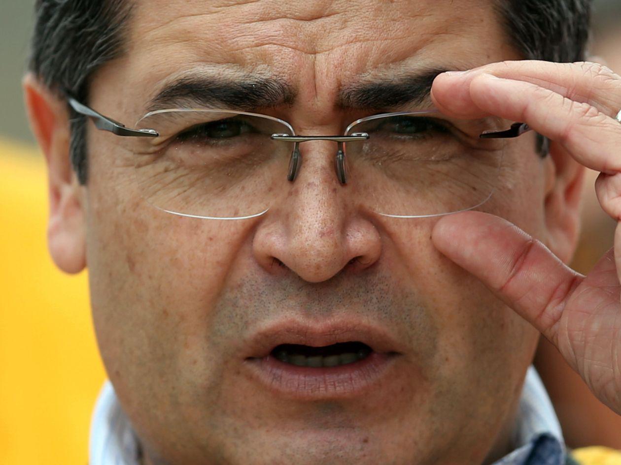 ¿Reducción? Buró de Prisiones actualiza fecha de liberación de JOH