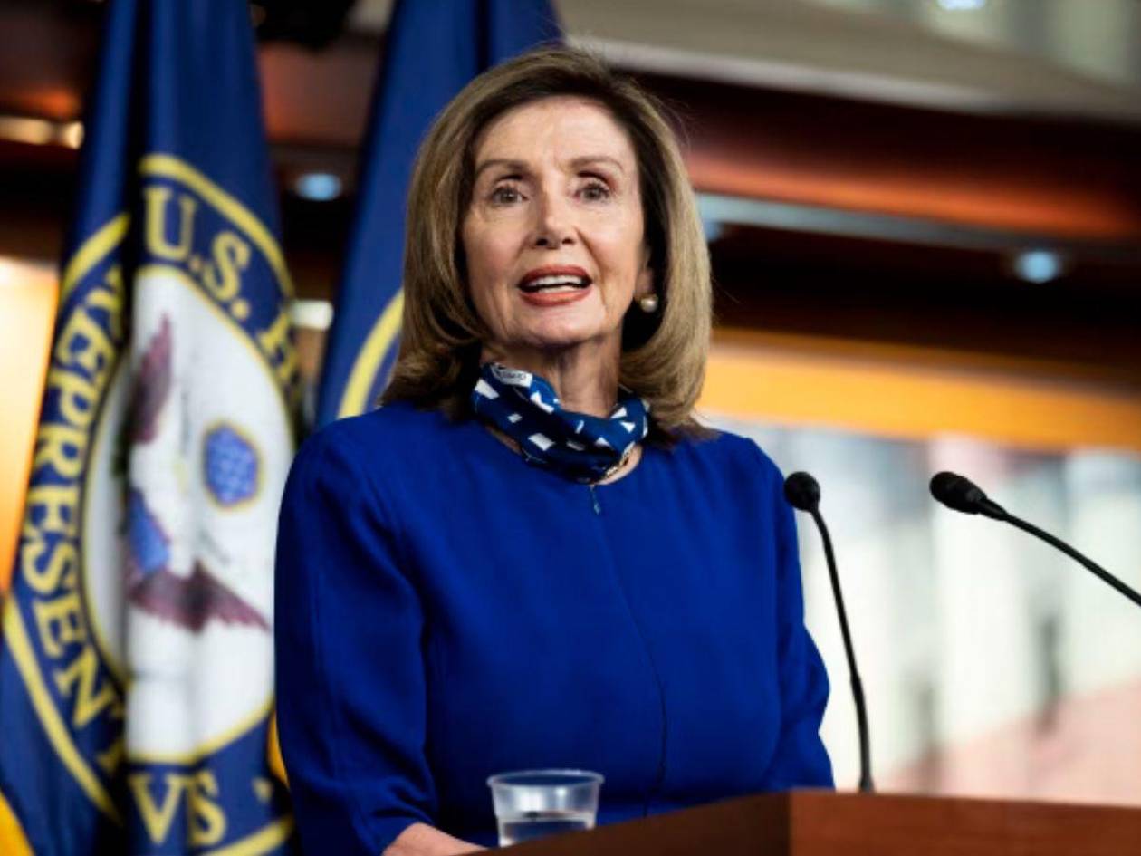 Nancy Pelosi condena indulto de JOH: Es vergonzoso