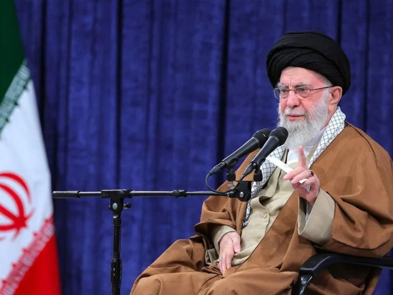 Irán promete una dura “respuesta” al ataque de EEUU