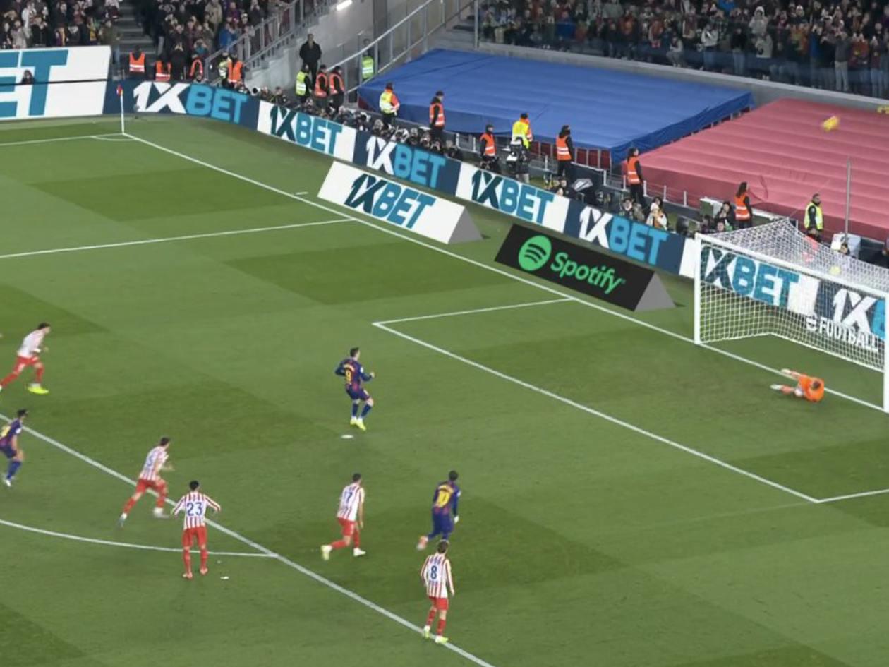 Lewandowski y su terrible penal en el Barcelona vs Atlético de Madrid