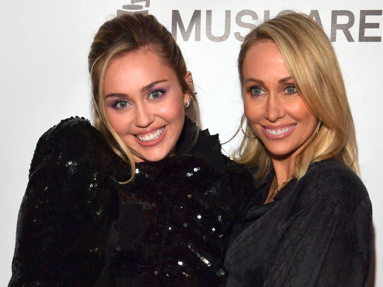 Madre de Miley Cyrus se  reinventa tras divorciarse a los 30 años de matrimonio