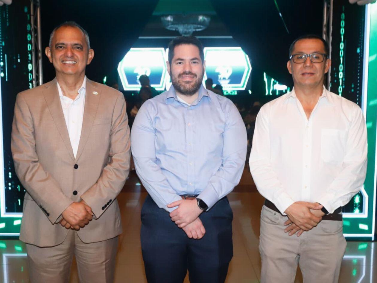 UTH impulsa la ciberseguridad y la inteligencia artificial en el Cyberthon 2025