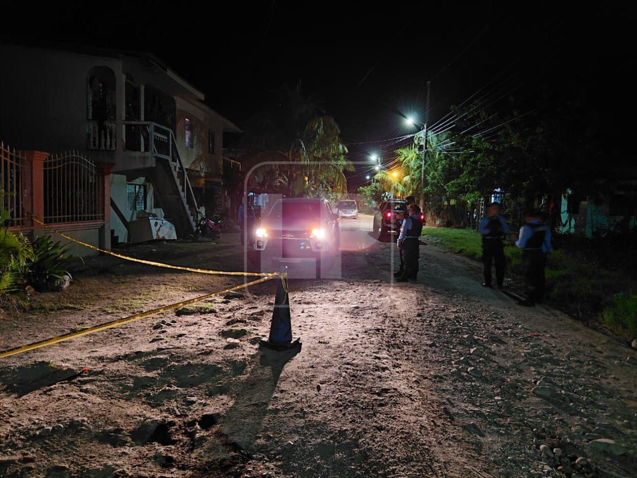 Asesinan a soldador dentro de pulpería en La Ceiba