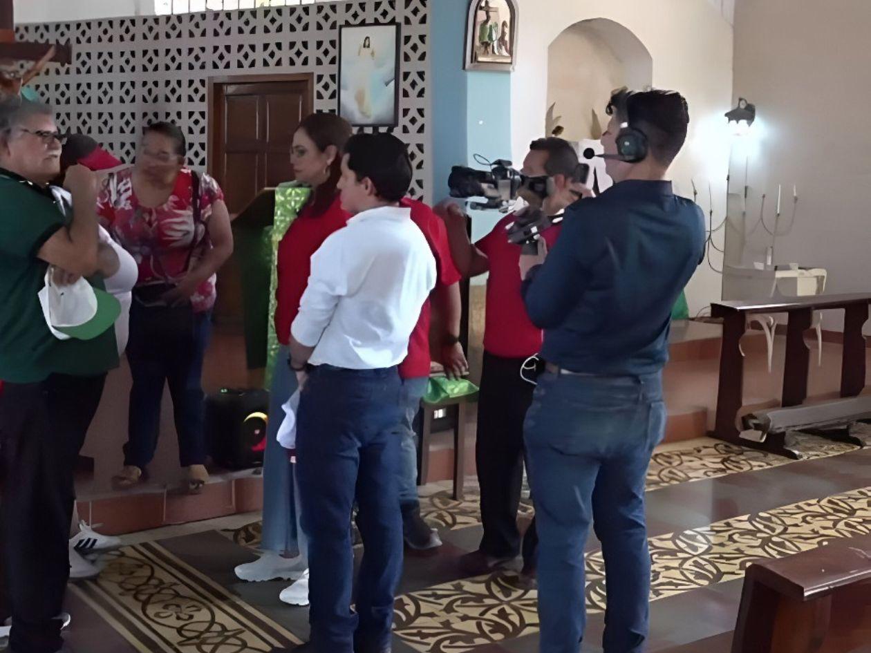 Iglesia exige una disculpa de Rixi Moncada por hacer política en parroquia