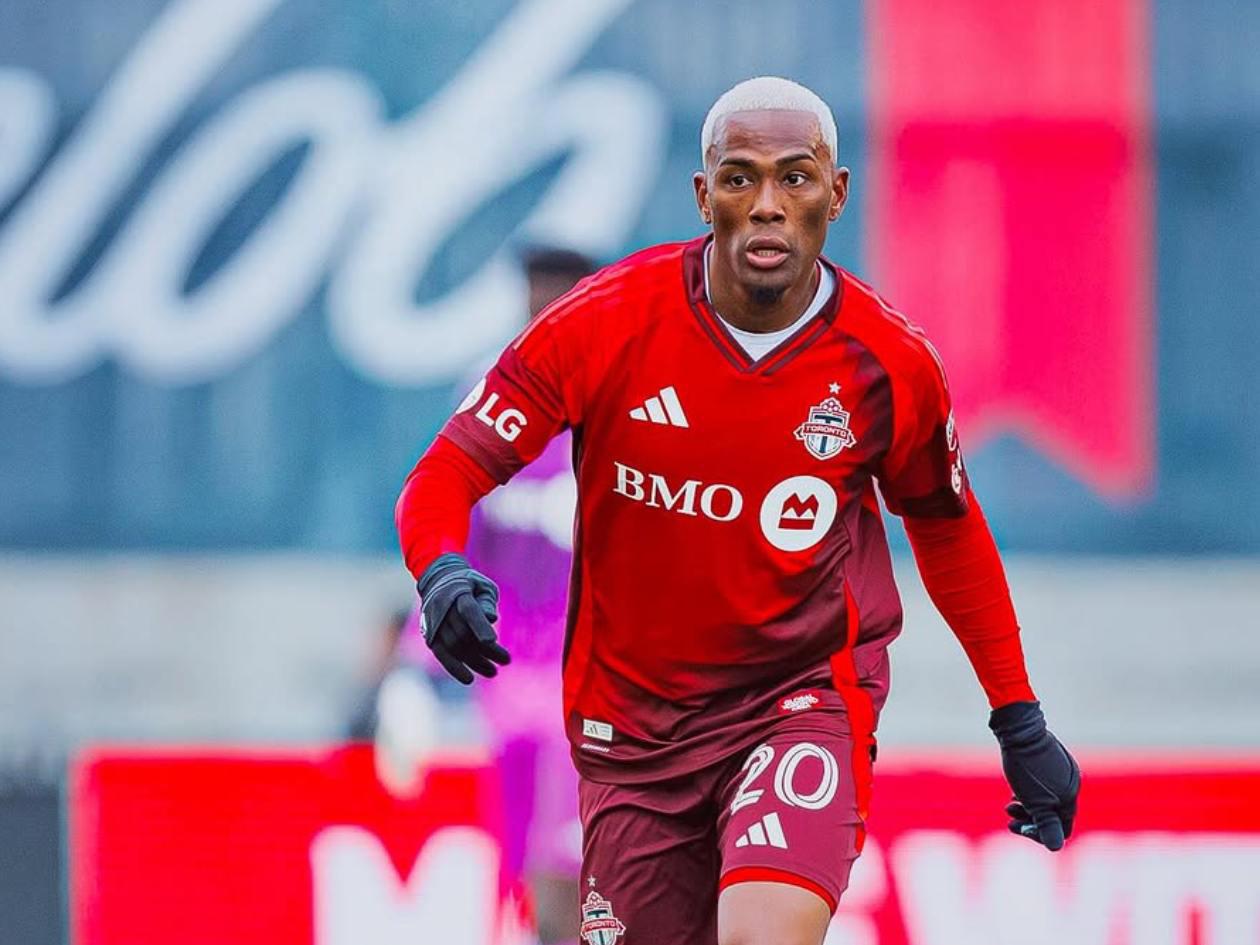Toronto anuncia el adiós de Deybi Flores y revela el nuevo equipo del hondureño