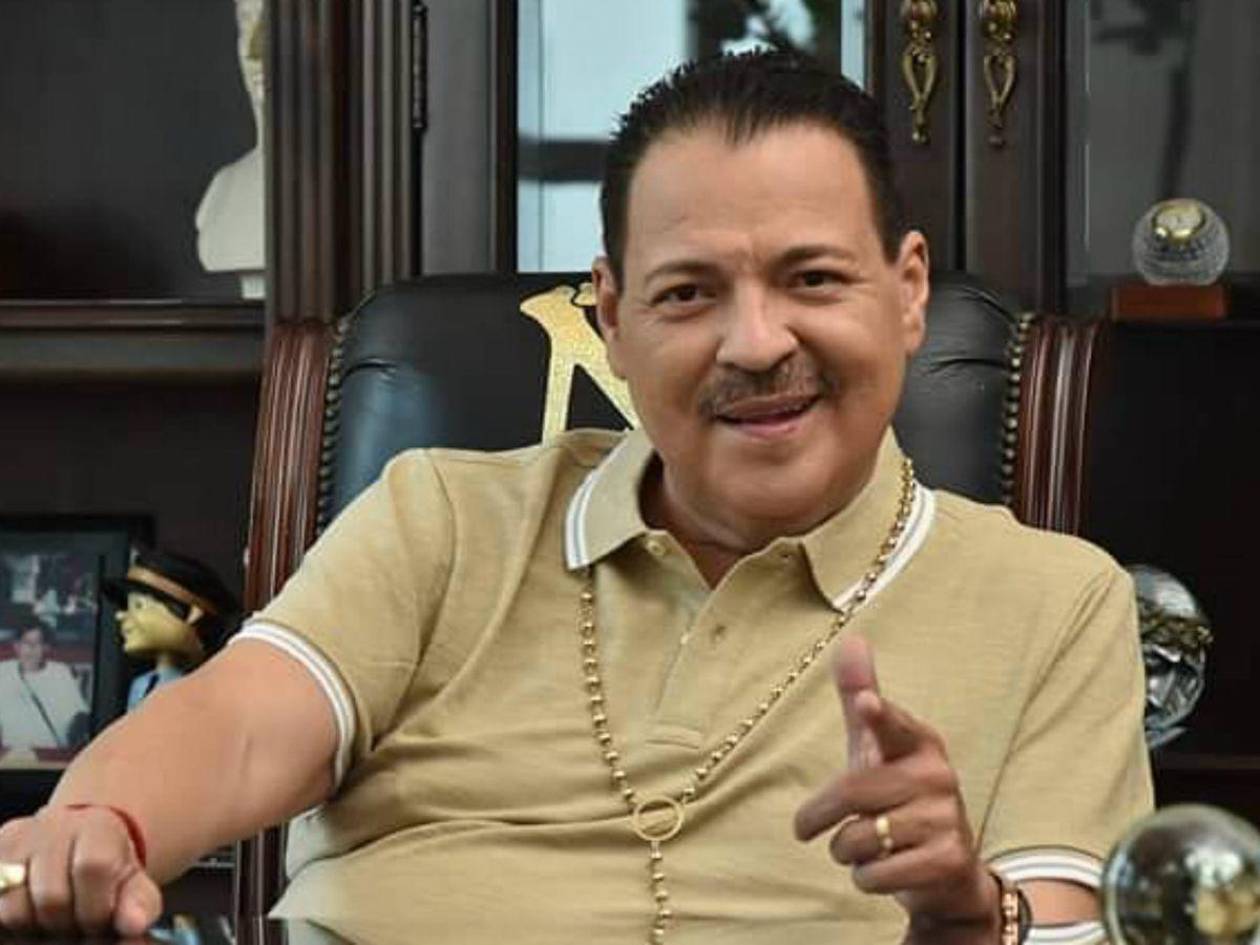 Julio Preciado es hospitalizado de emergencia