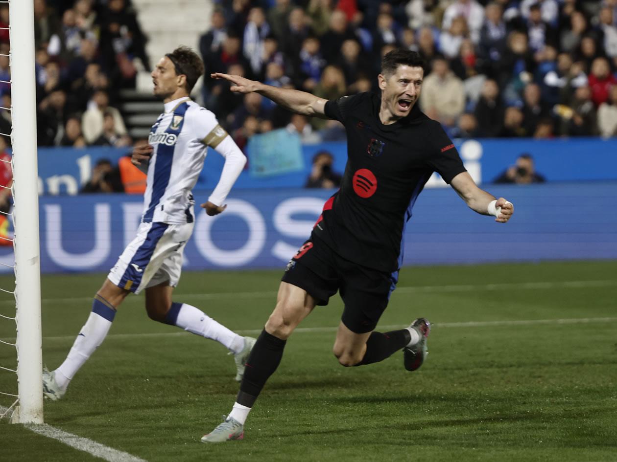 Barcelona vence con sufrimiento al Leganés y se acerca al título de LaLiga