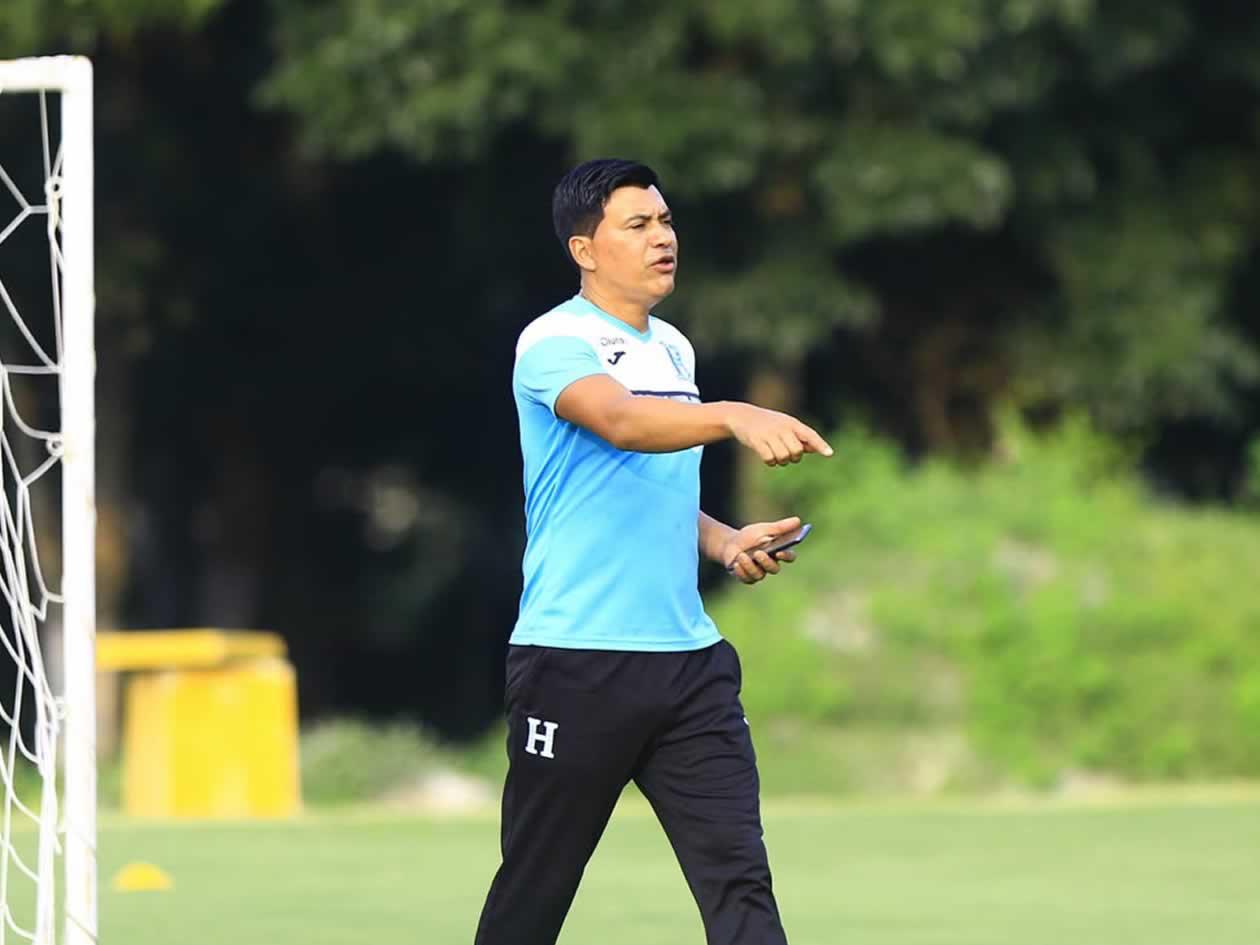 Orlando López, técnico de la Sub-21 de Honduras: Iremos por ese oro