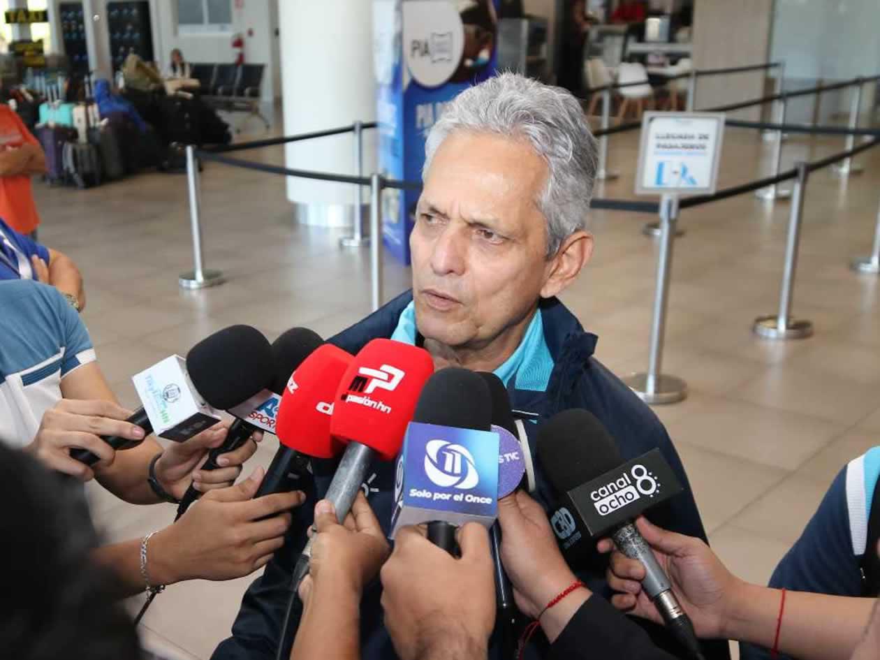 Rueda adelanta cambios vs Bermudas: errores de Menjívar y habló de Panamá