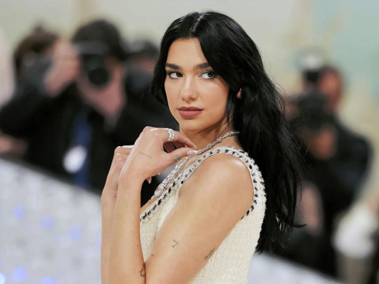 Dua Lipa despide a su agente por su postura pro-Israel