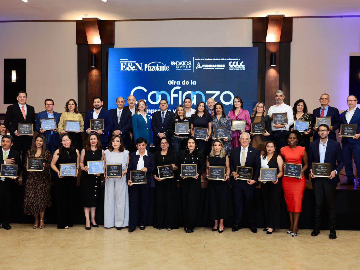 Reconocen a empresas y líderes que generan confianza en Honduras