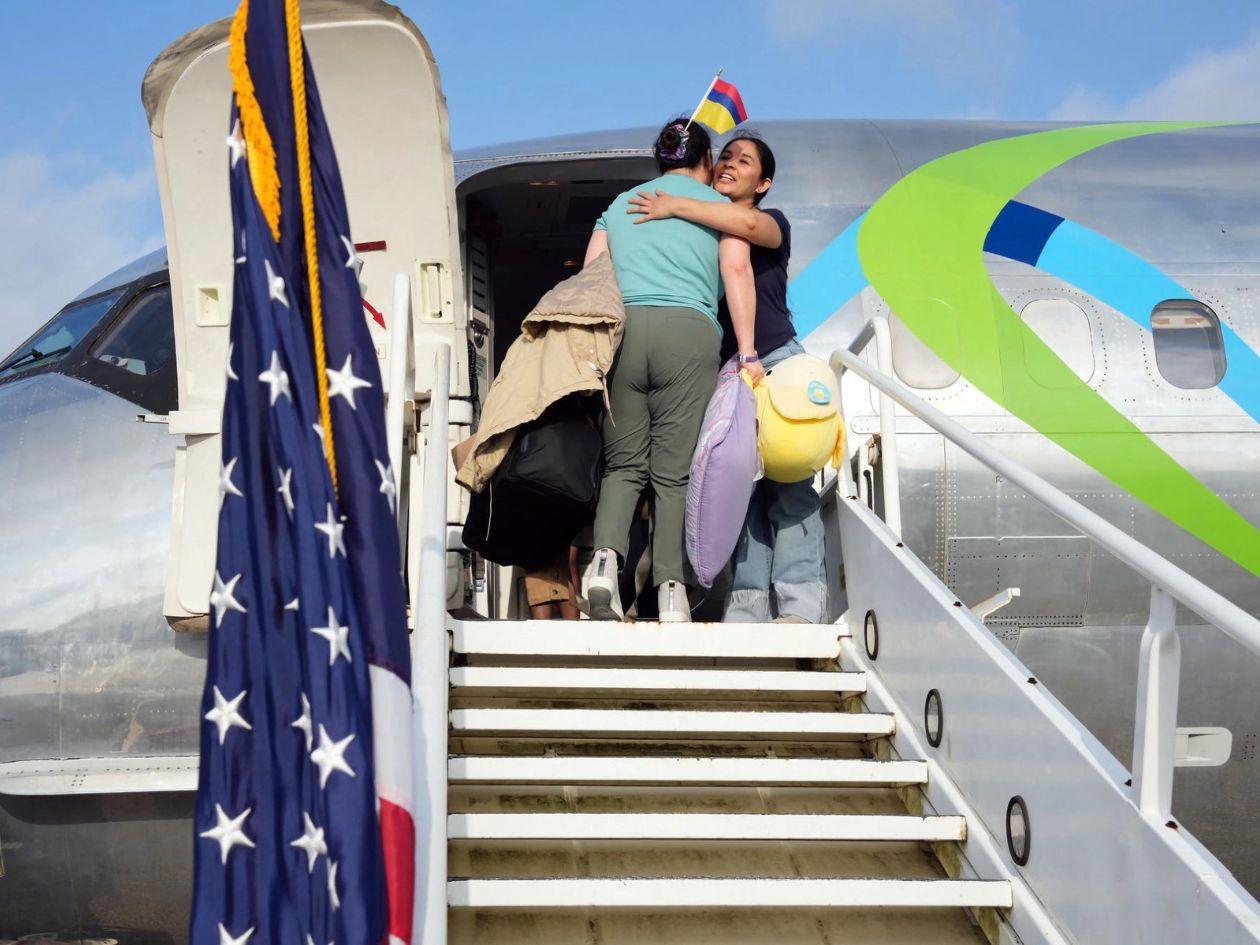 Trump amenaza con penalizar a los santuarios de inmigrantes en Estados Unidos