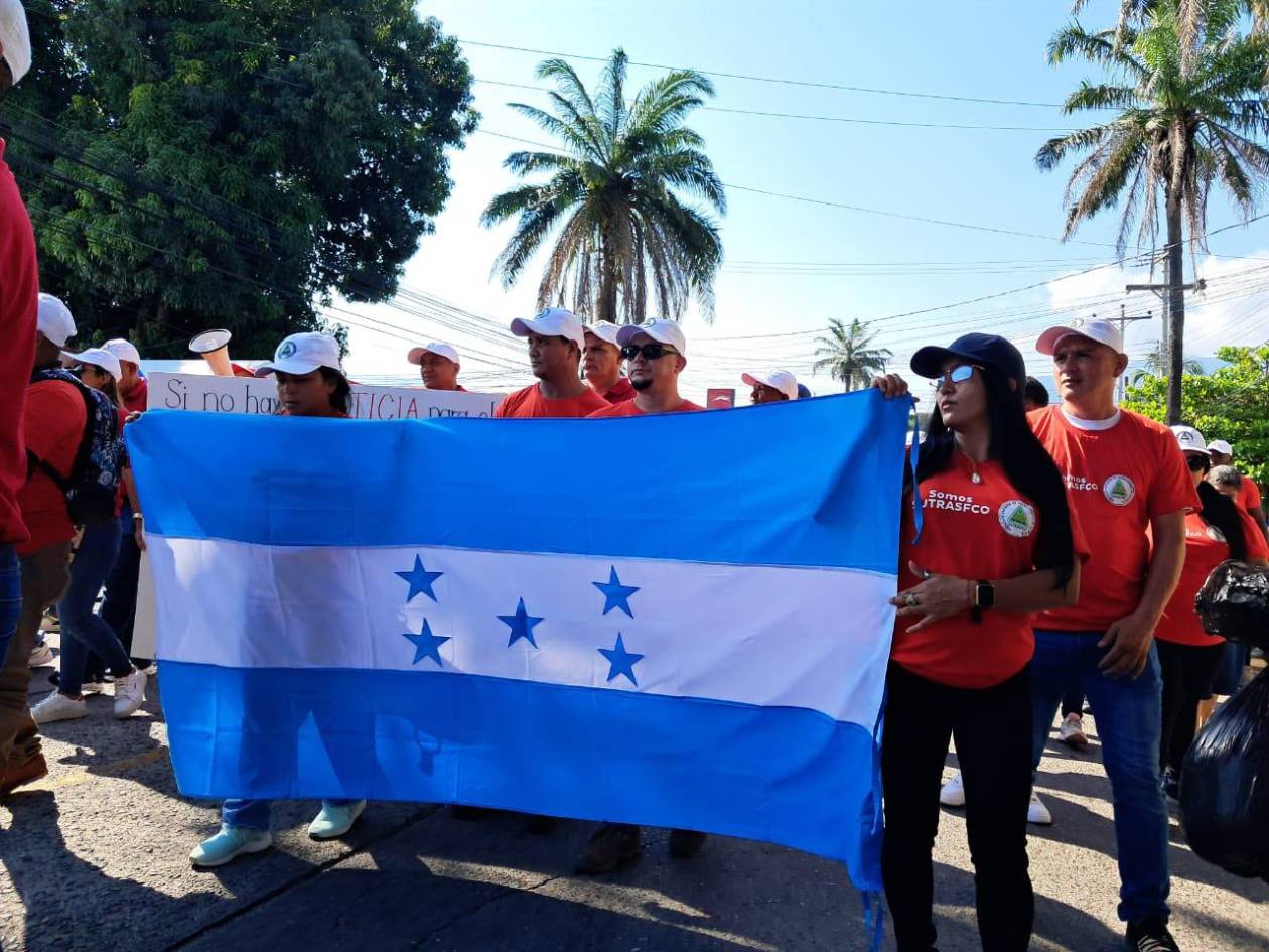 Un hospital propio del IHSS exigen trabajadores del Litoral Atlántico