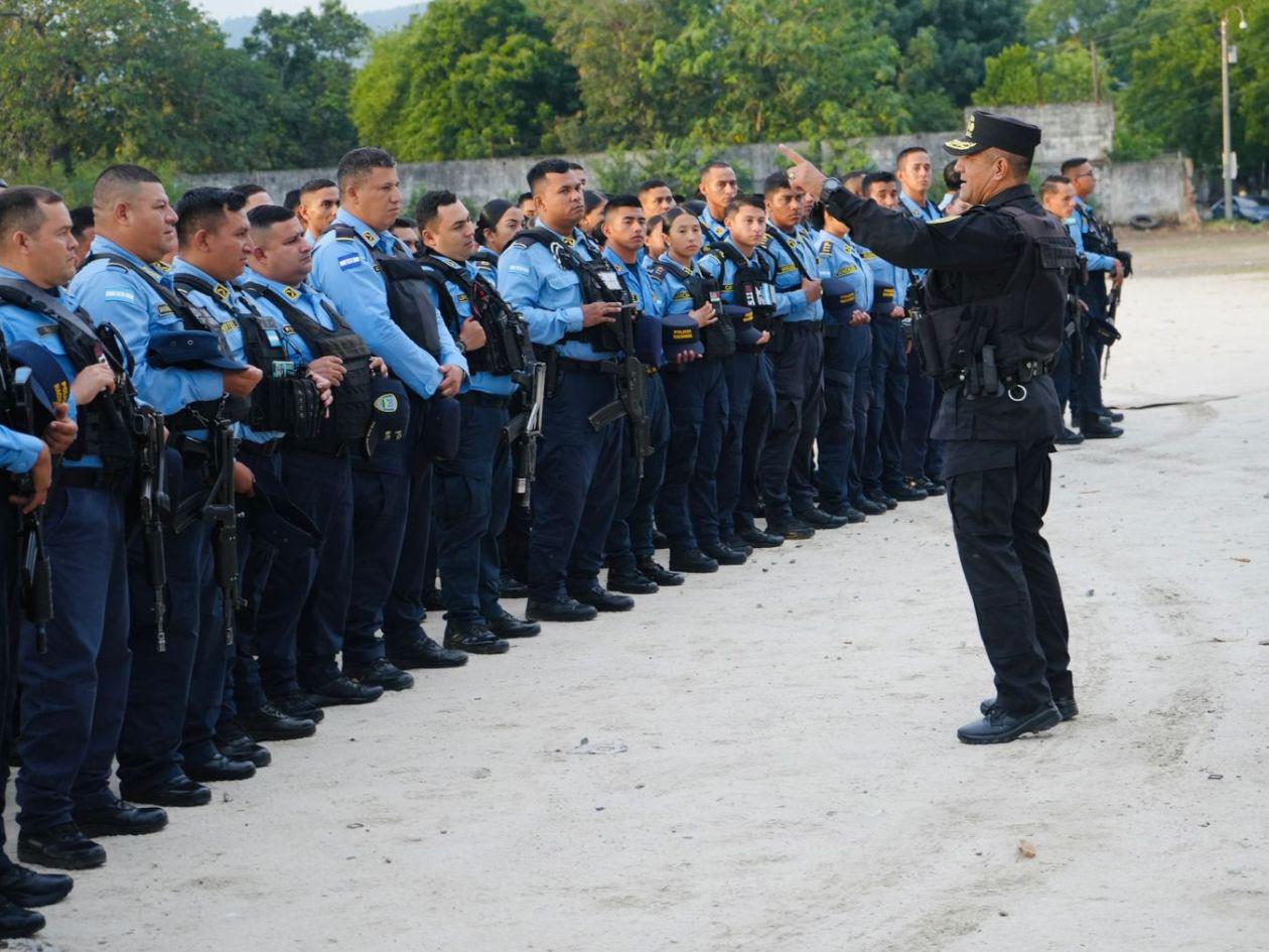 ¿Cuántos policías darán seguridad durante los desfiles patrios en San Pedro Sula?