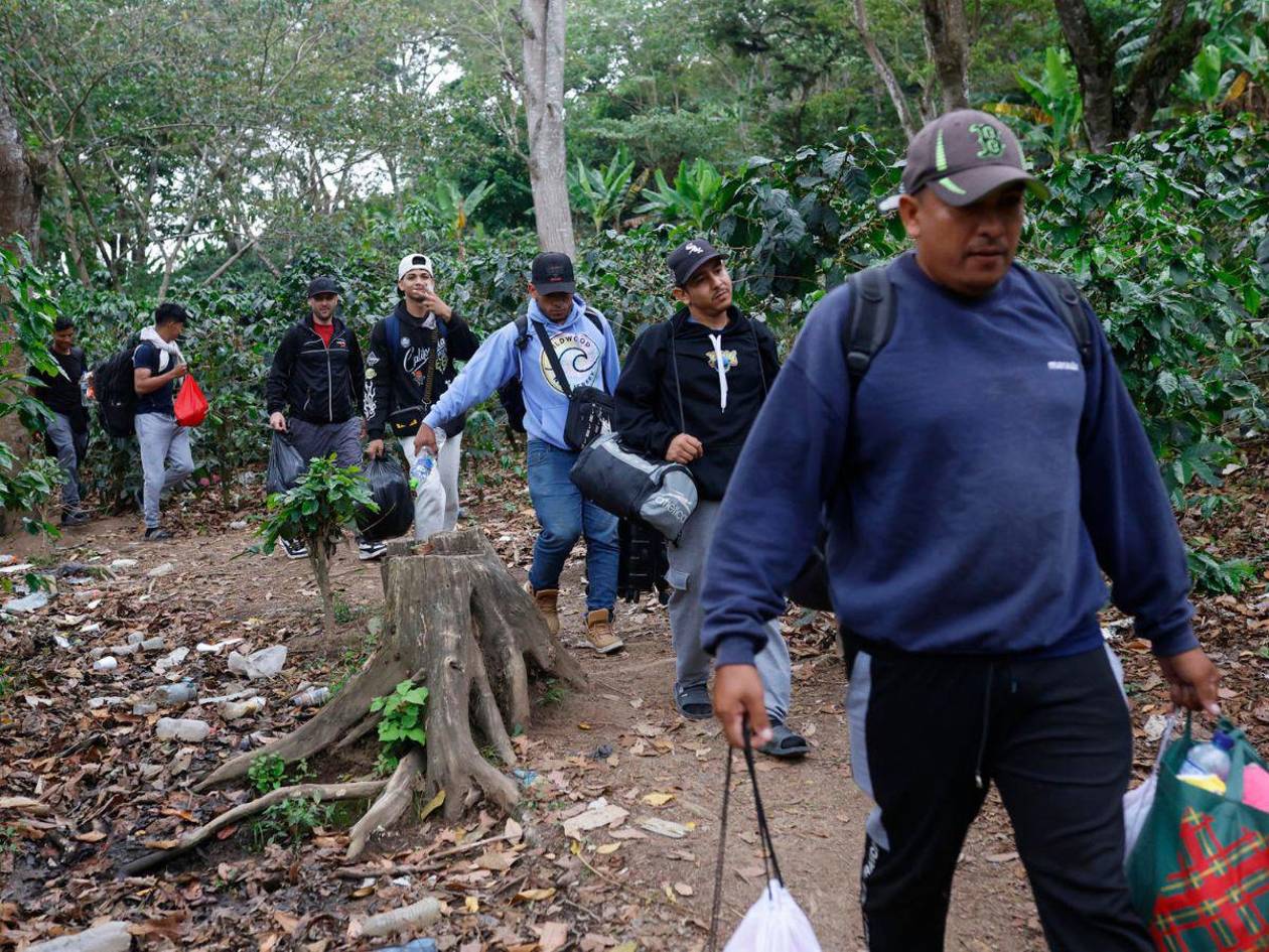 Miles de migrantes retornan a sus países desilusionados del “sueño americano”