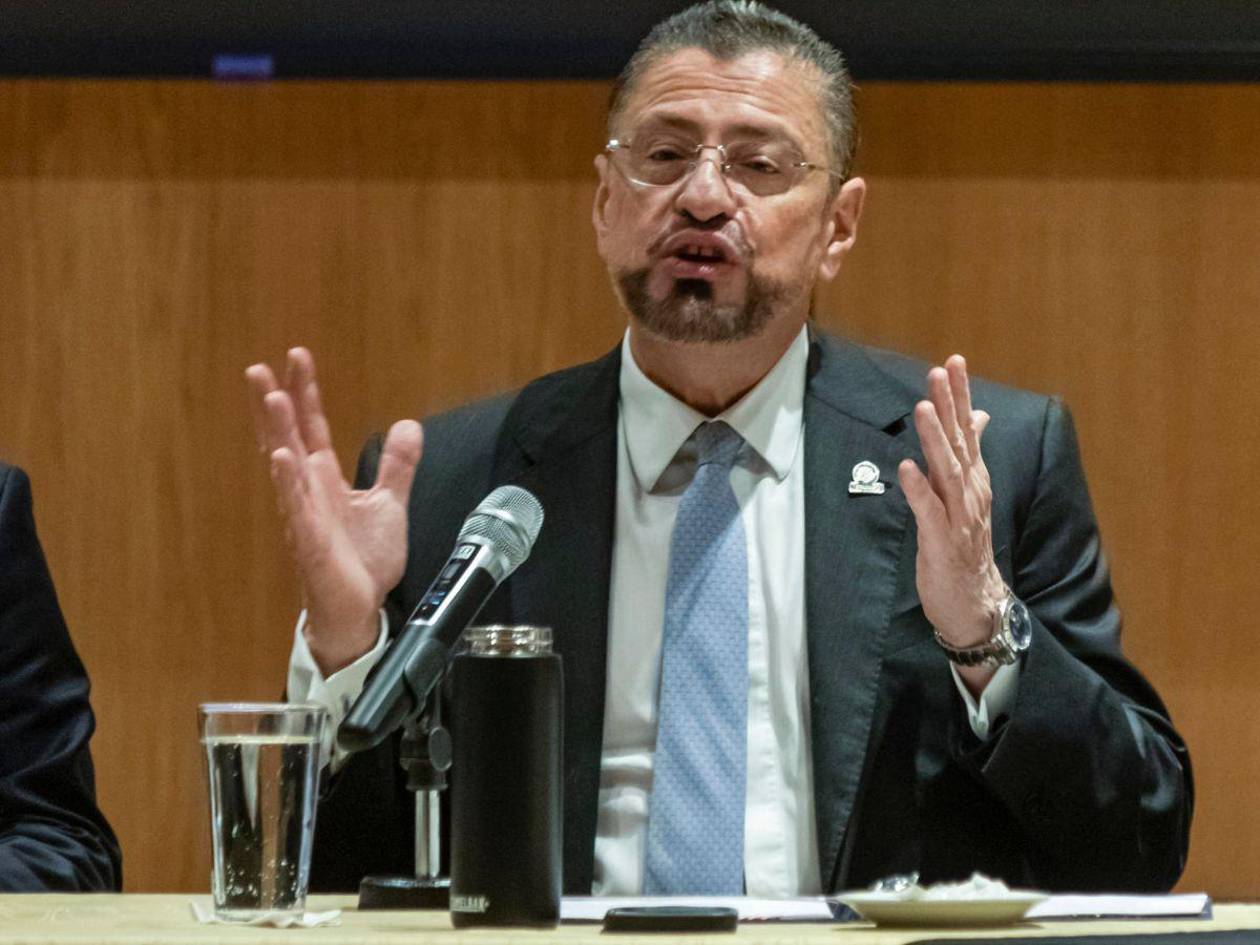 El Congreso de Costa Rica decidirá si quita el fuero a Chaves