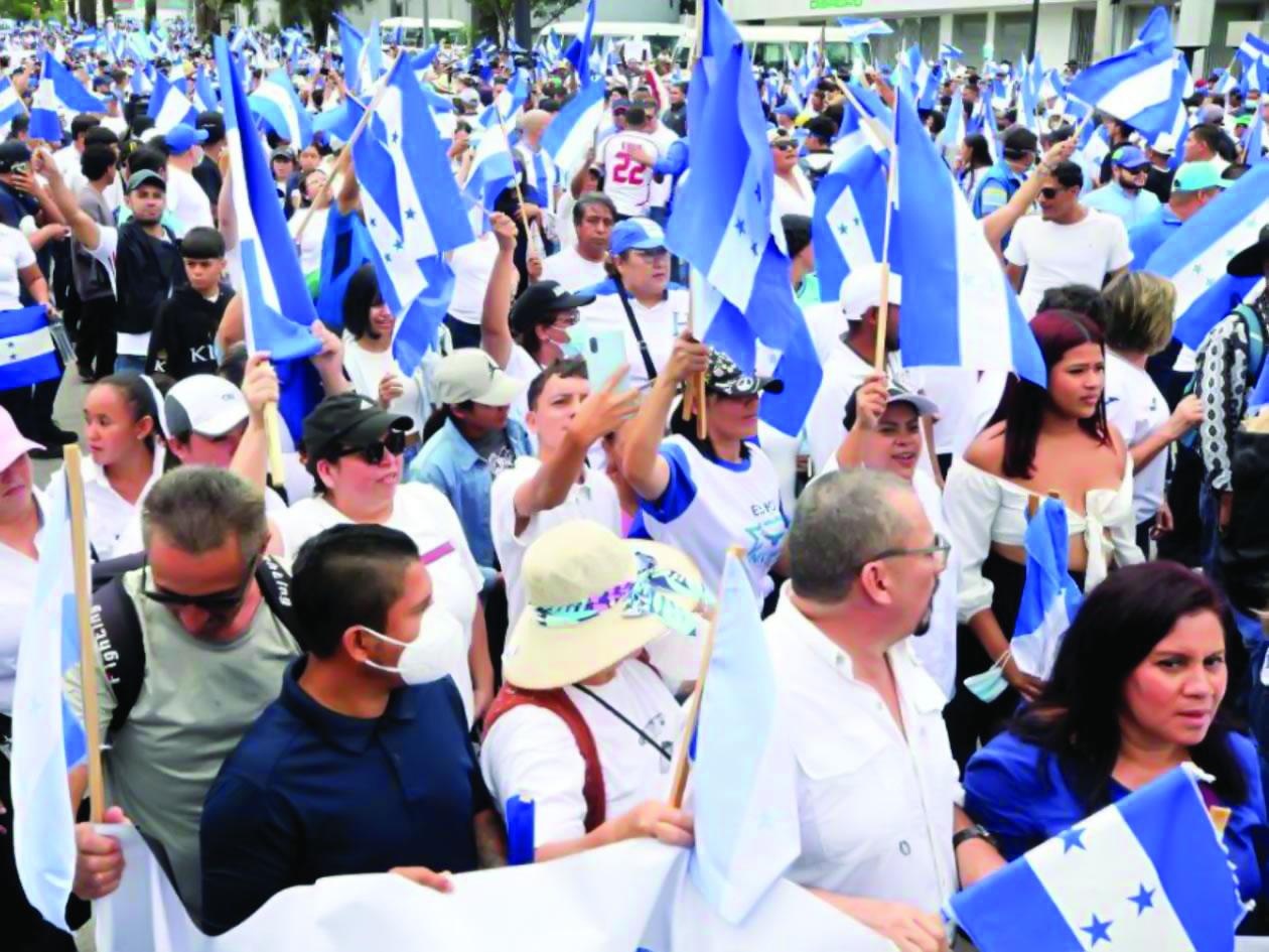 Iglesias consolidan unidad para caminata