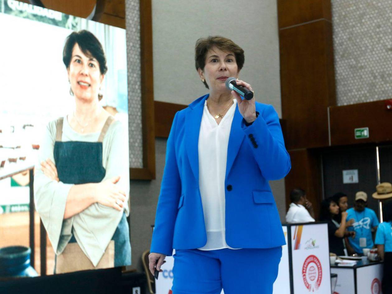 Directora de OIC destaca  liderazgo de Honduras en el sector café